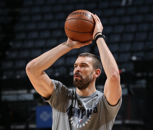 九游网站入口官网-风云突变！波士顿凯尔特人加时末段防线松动；社区盾版图或变；更衣室稳定；纪律约束更严格(凯尔特人34)